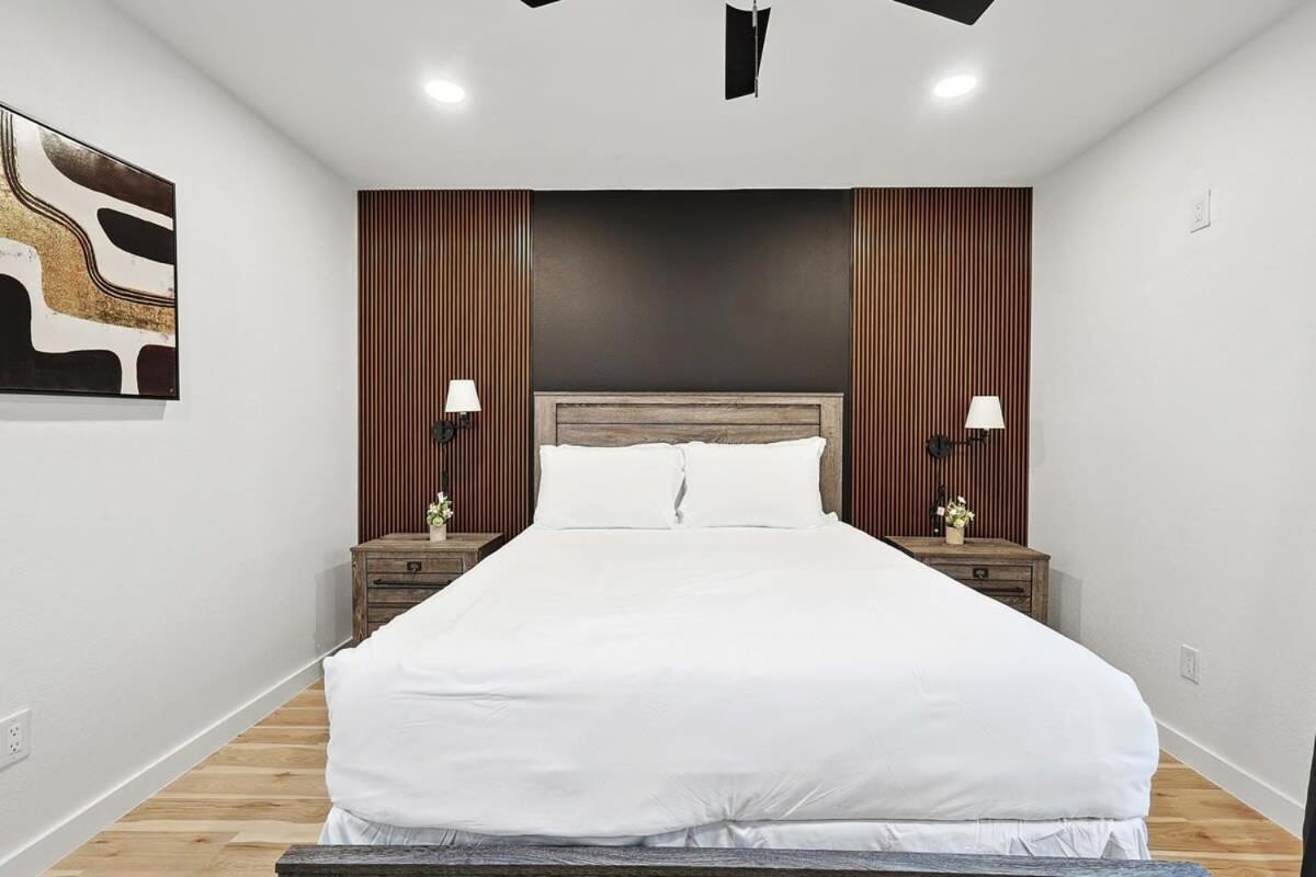 New 2B Townhome Near At&T Global Life 6Flag Arlington Dış mekan fotoğraf
